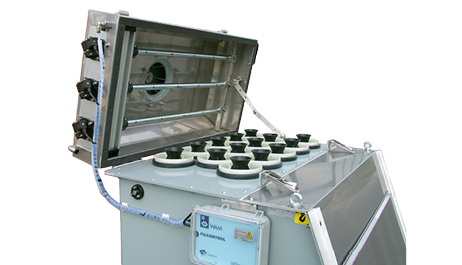 Built-in fan-operated, air jet-cleaned, maintenance-friendly dust collector